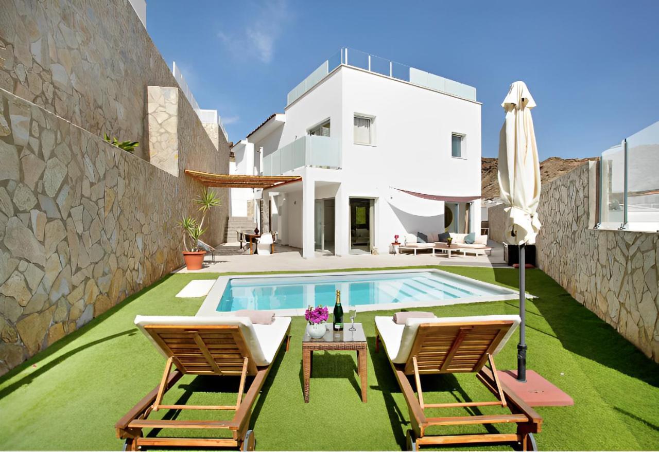 Dream Villa With Heated Pool, Rooftop & Ocean Views Mogan Luaran gambar